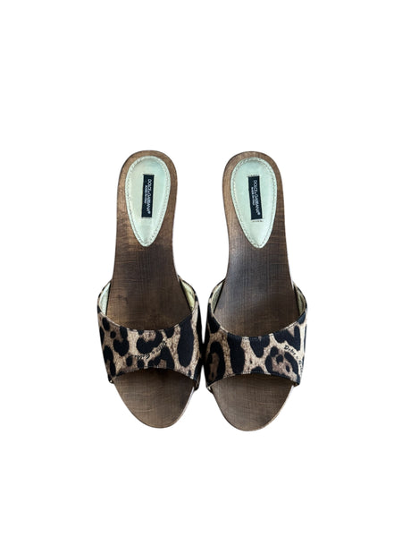 Dolce & Gabbana clogs