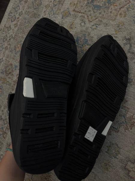 Suicoke Tabi обувки