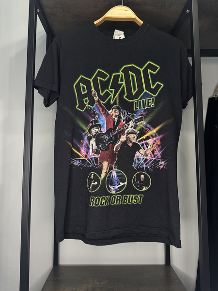 AC/DC тениска