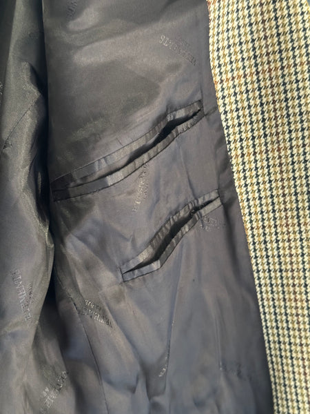 Vetements F/W 2021 палто