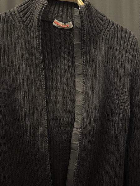 Prada вълнена жилетка с цип