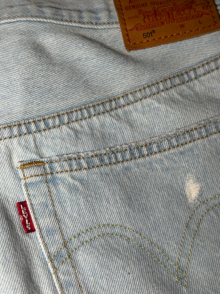 Levi's дамски къс дънков панталон