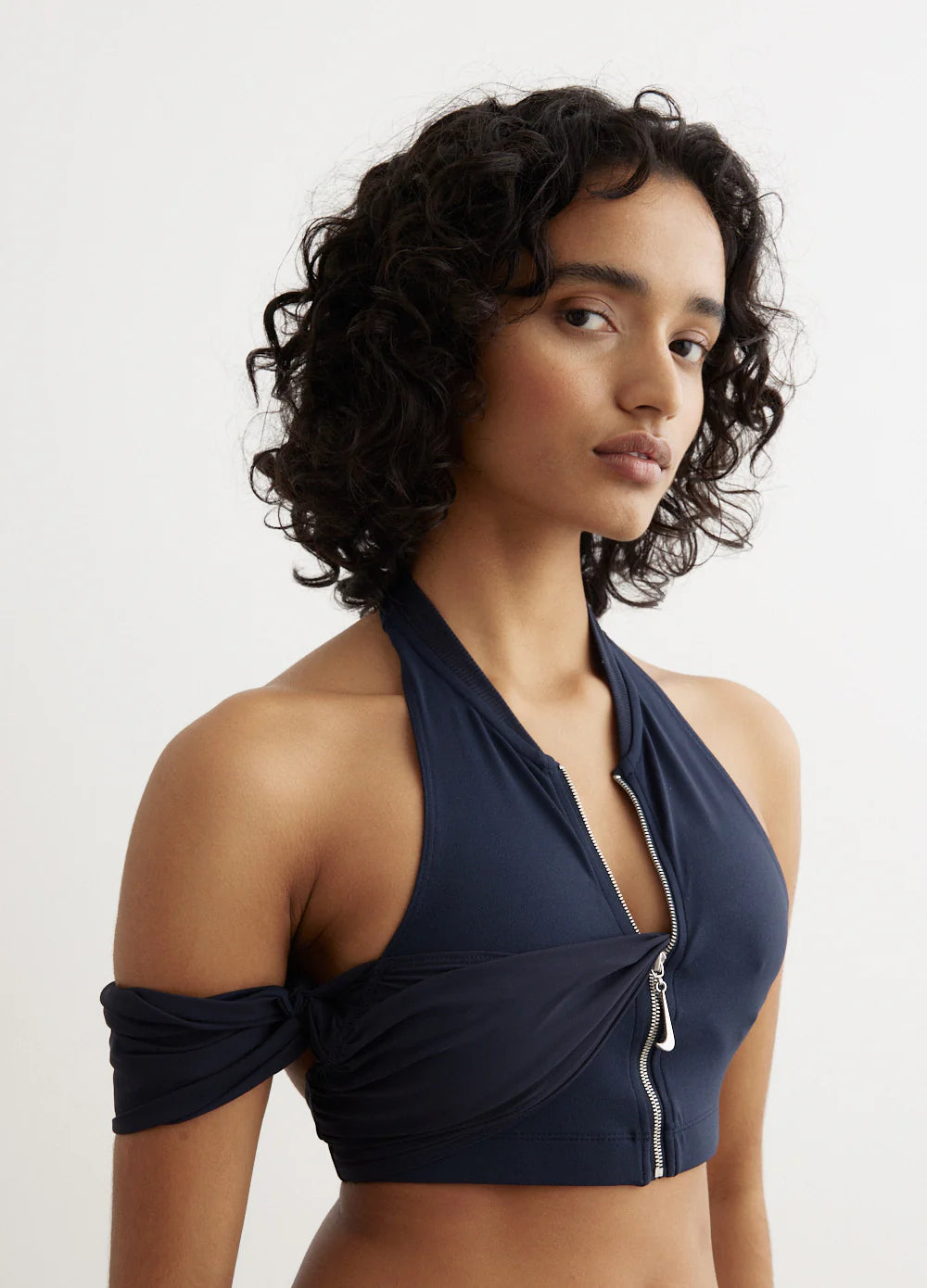 Jacquemus x Nike бюстие