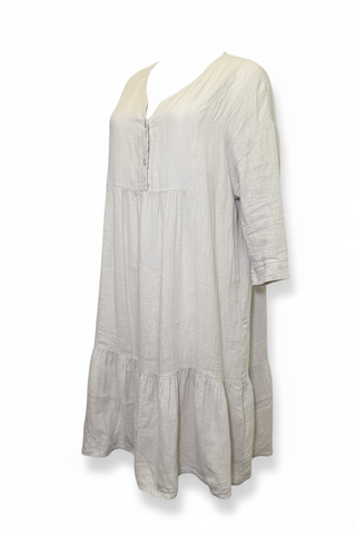 Ленена рокля